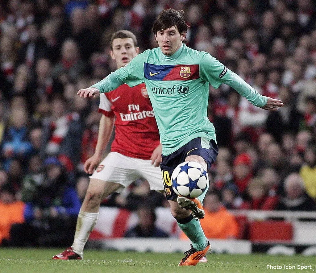 messi fait trop peur a wilshere meme pour un maillot 67367 15664