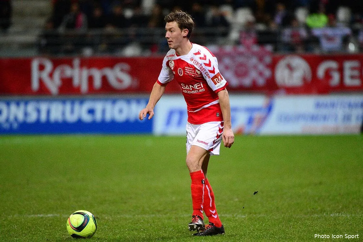 metz signorino signe pour un an iconsport win 130216 11 27144210