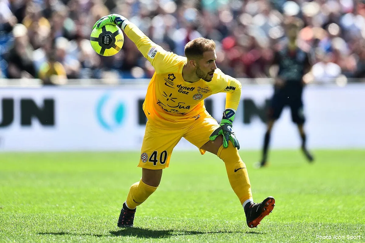 mhsc l europe ou bye bye lecomte previent montpellier icon dim 150418 11 01217511