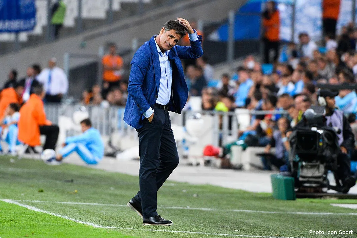 michel est furieux mais il ne veut pas stresser l om iconsport pet 130915 08 06121783