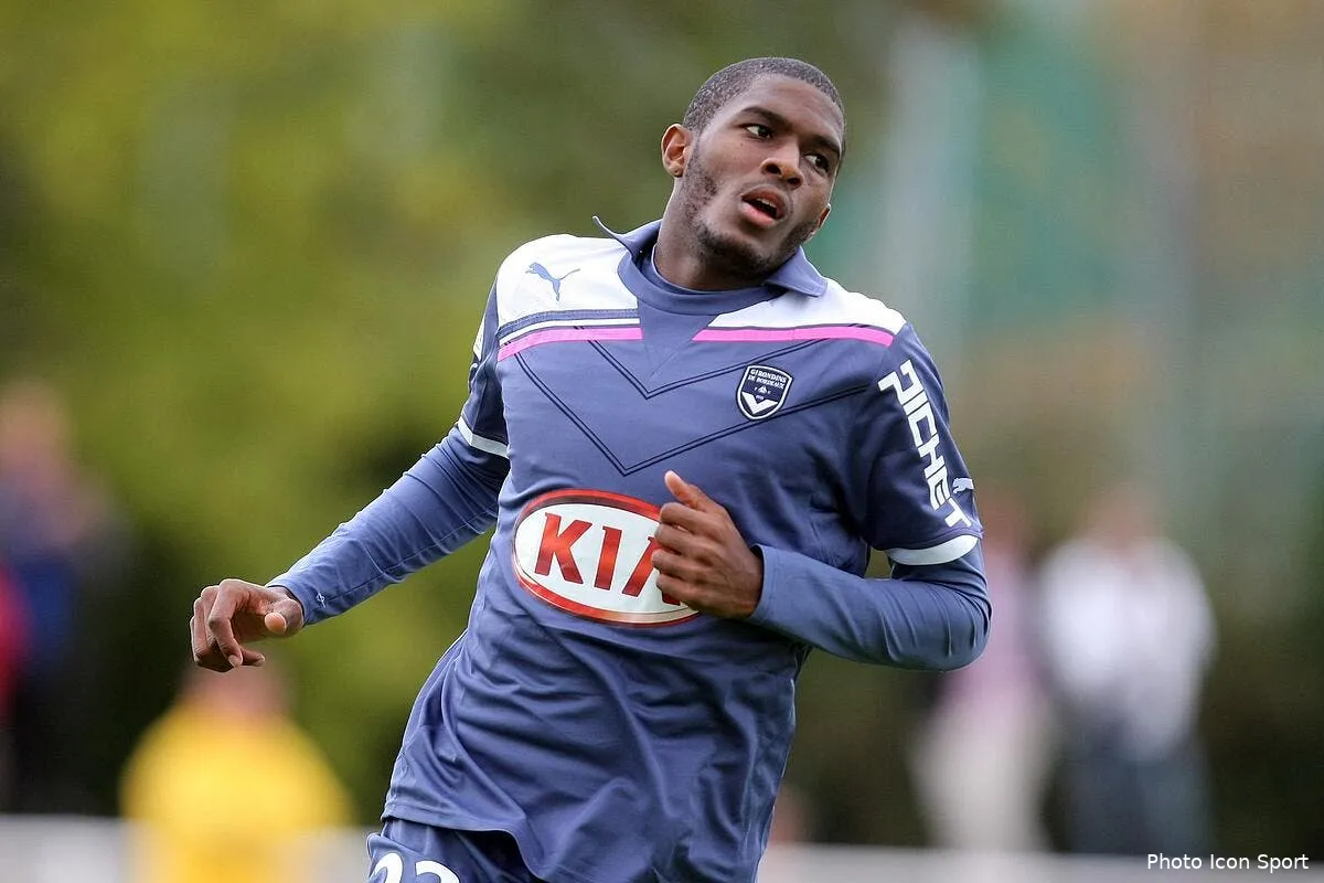 modeste booste par son double en amical iconsport vmi 081011 51 0225761