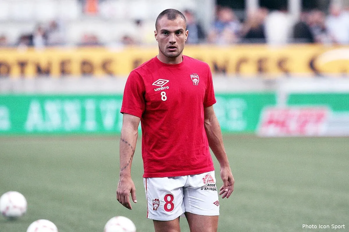 mollo ne pouvait pas dire non a l asse iconsport mar 250812 08 4646823