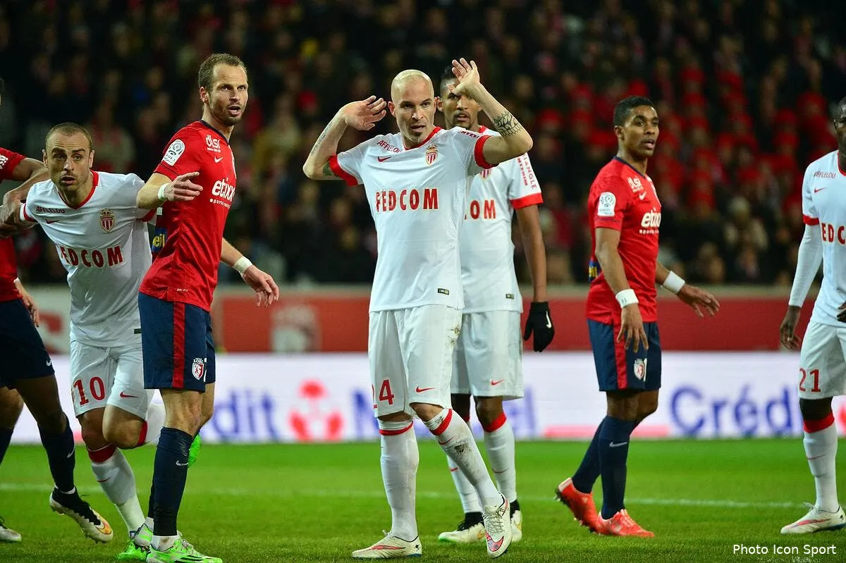 monaco annonce un marquage a l italienne sur tevez iconsport win 240115 90 03108769