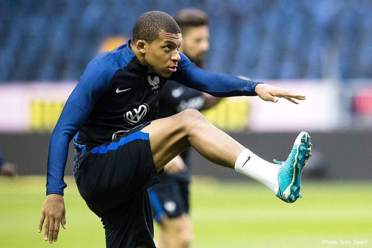 monaco mbappe se tate au mercato vasilyev sort le grand jeu iconsport icon bil 080617 05 14182651