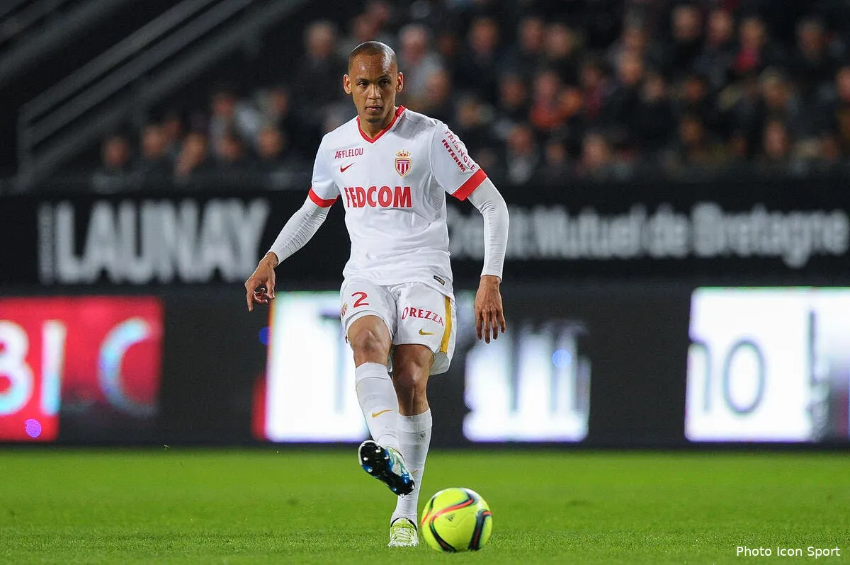 monaco naples rehausse serieusement son offre pour fabinho iconsport fer 240416 11 41146786