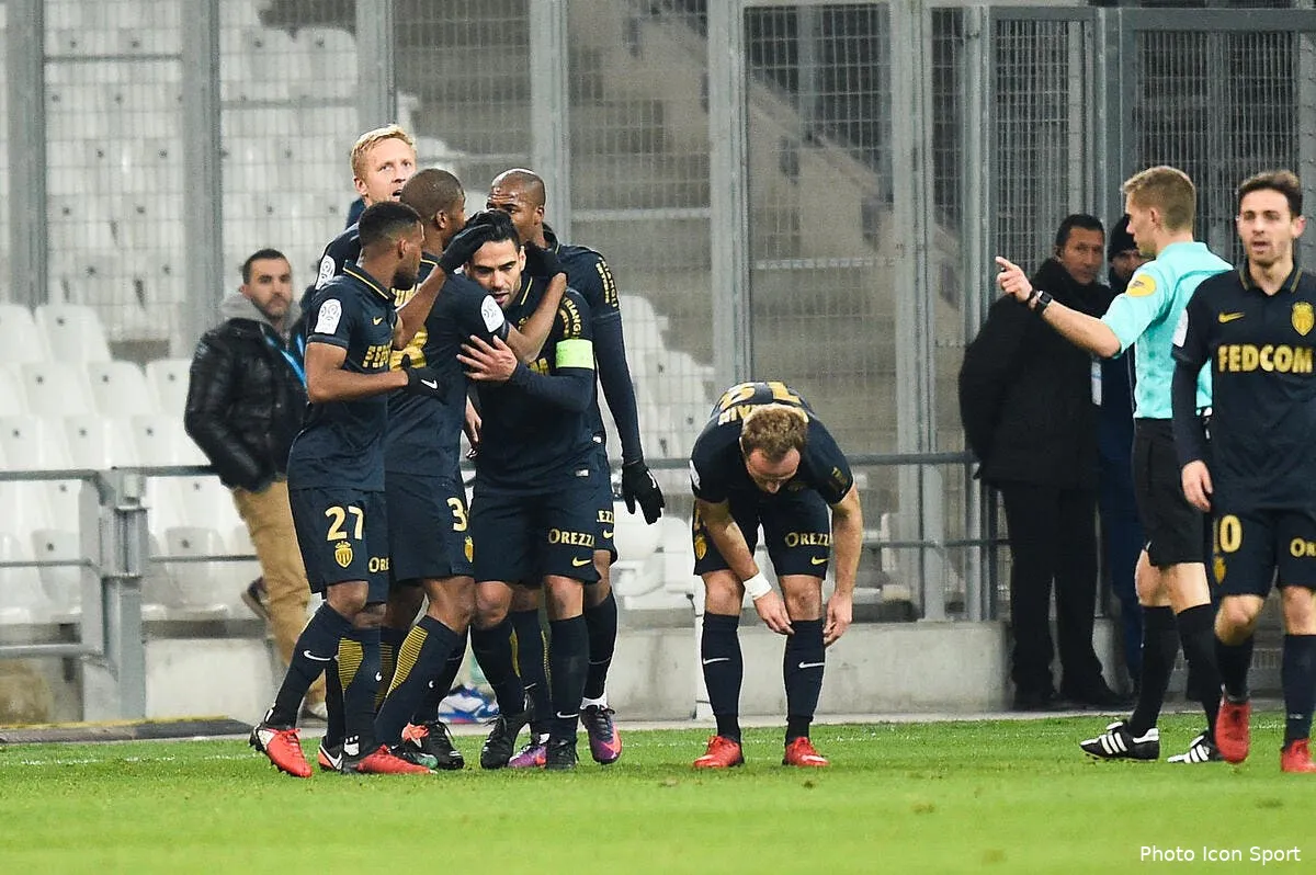 monaco quatre et quatre qui font huit pour l asm iconsport dim 150117 01 01167428