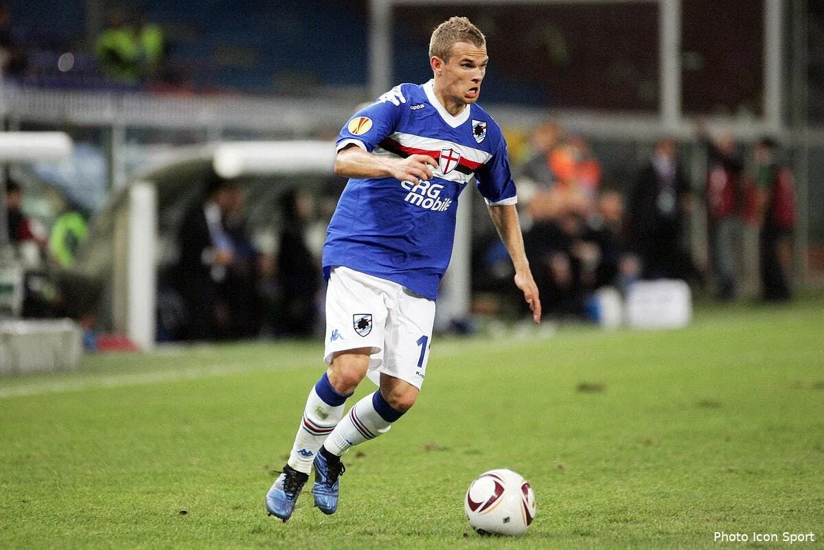 monaco recrute a tour de bras iconsport med 300910 13 0730571