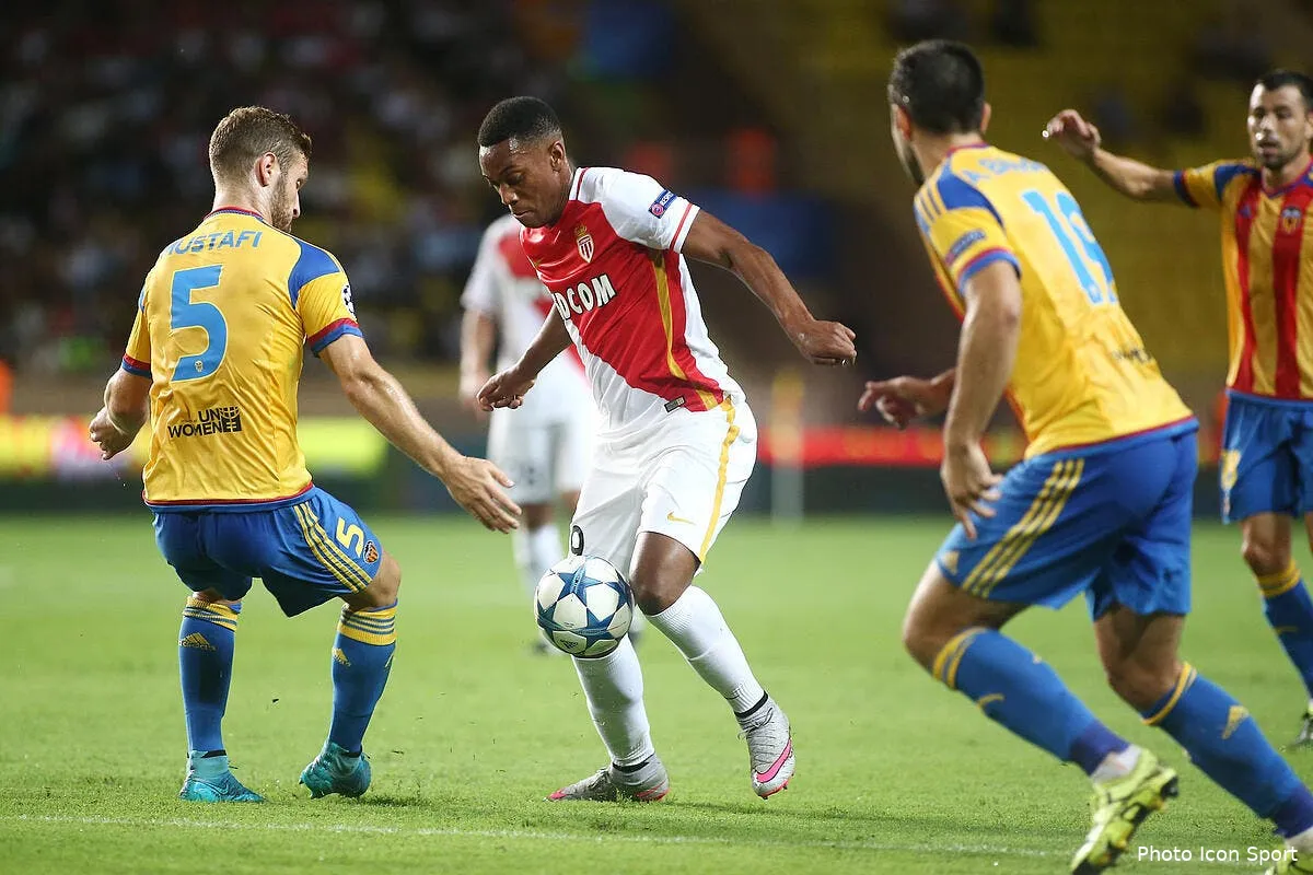 monaco refuse toutes les offres pour martial iconsport hao 250815 05 05119607