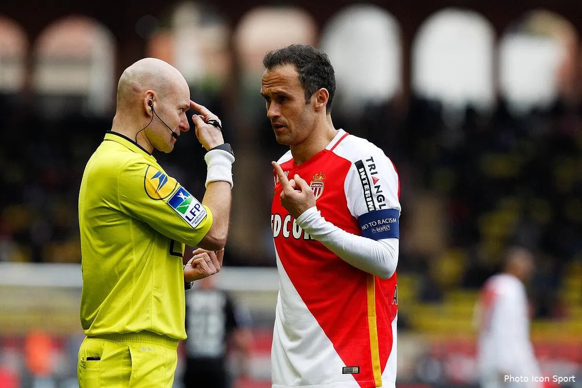 monaco sans des erreurs d arbitrage l asm serait devant l ol iconsport mag 060216 08 24143232