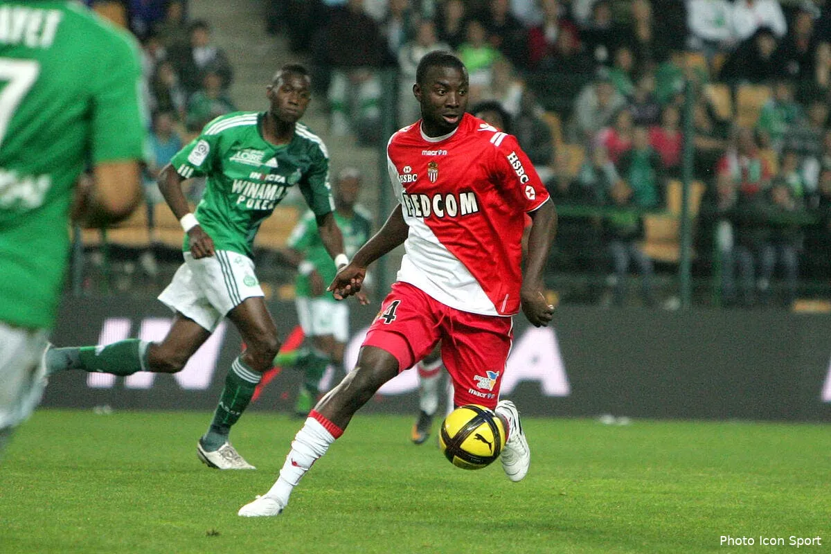 mongongu signe a evian tg iconsport gri 010511 05 0524011