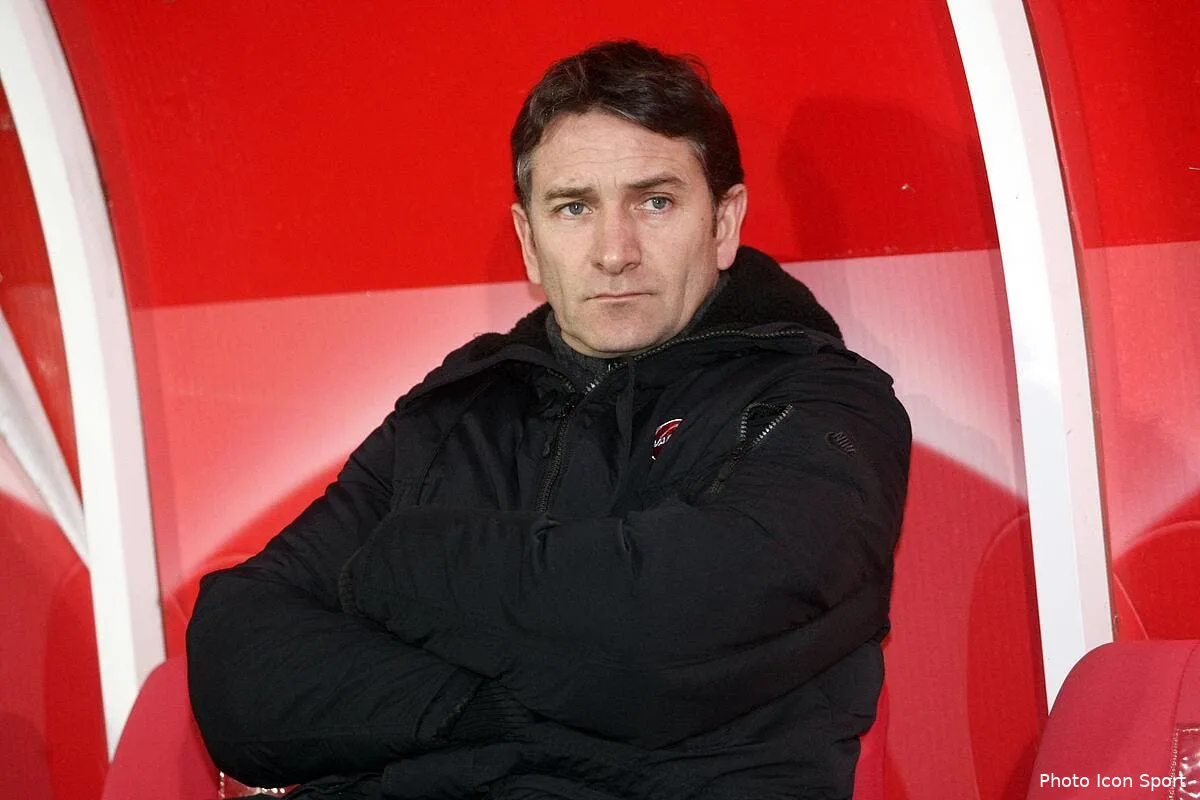 montanier va quitter va pour la real sociedad iconsport led 050311 011 3220142