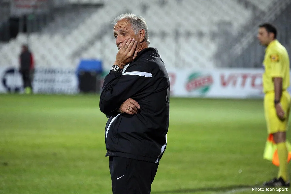 montpellier a encore pique du nez en fin de match iconsport blz 270413 08 0655719