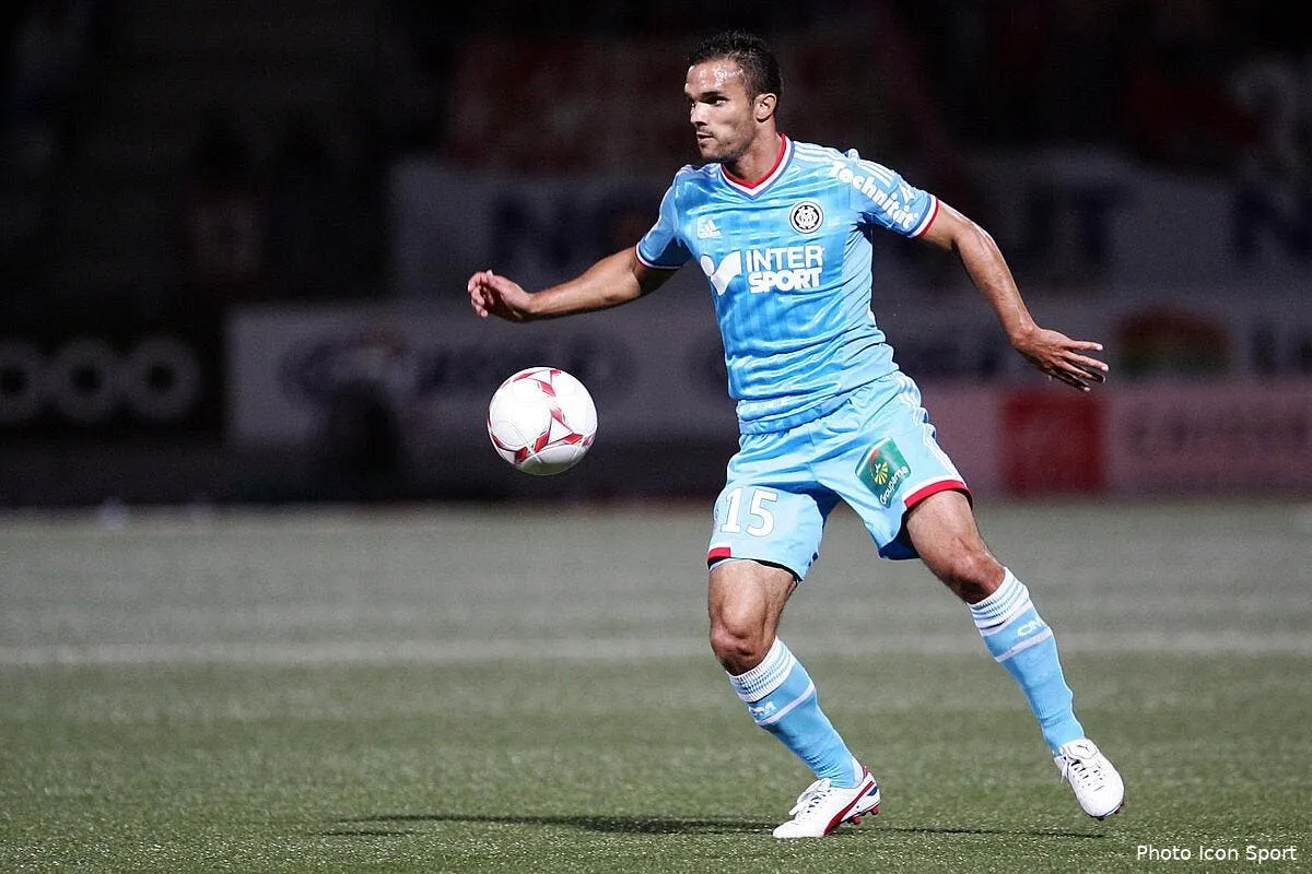 morel doit il craindre lucas mendes a l om iconsport mar 160912 08 2840334