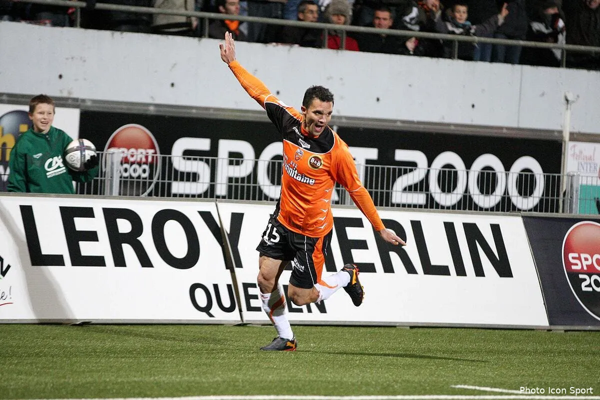 morel va signer a l om iconsport ker 271110 33 0520899