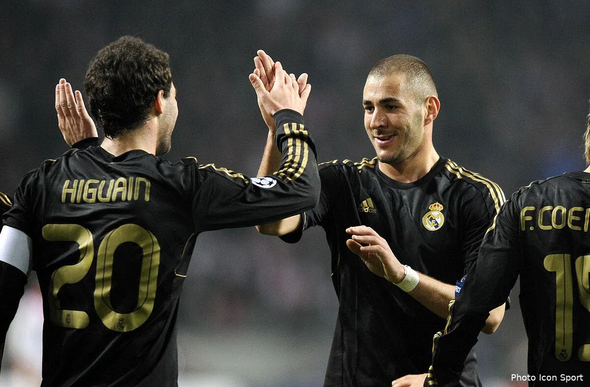 mourinho s oppose a un depart de benzema et higuain au mercato iconsport soe 071211 01 0534662