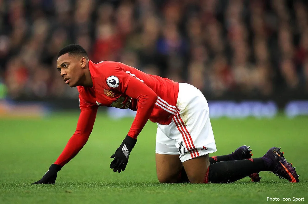 mu le fc seville se positionne pour recuperer anthony martial iconsport pa 29435021165482