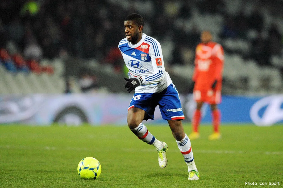 mvuemba ne pleure pas aupres de garde pour jouer plus avec l ol iconsport jpt 121212 12 1247911