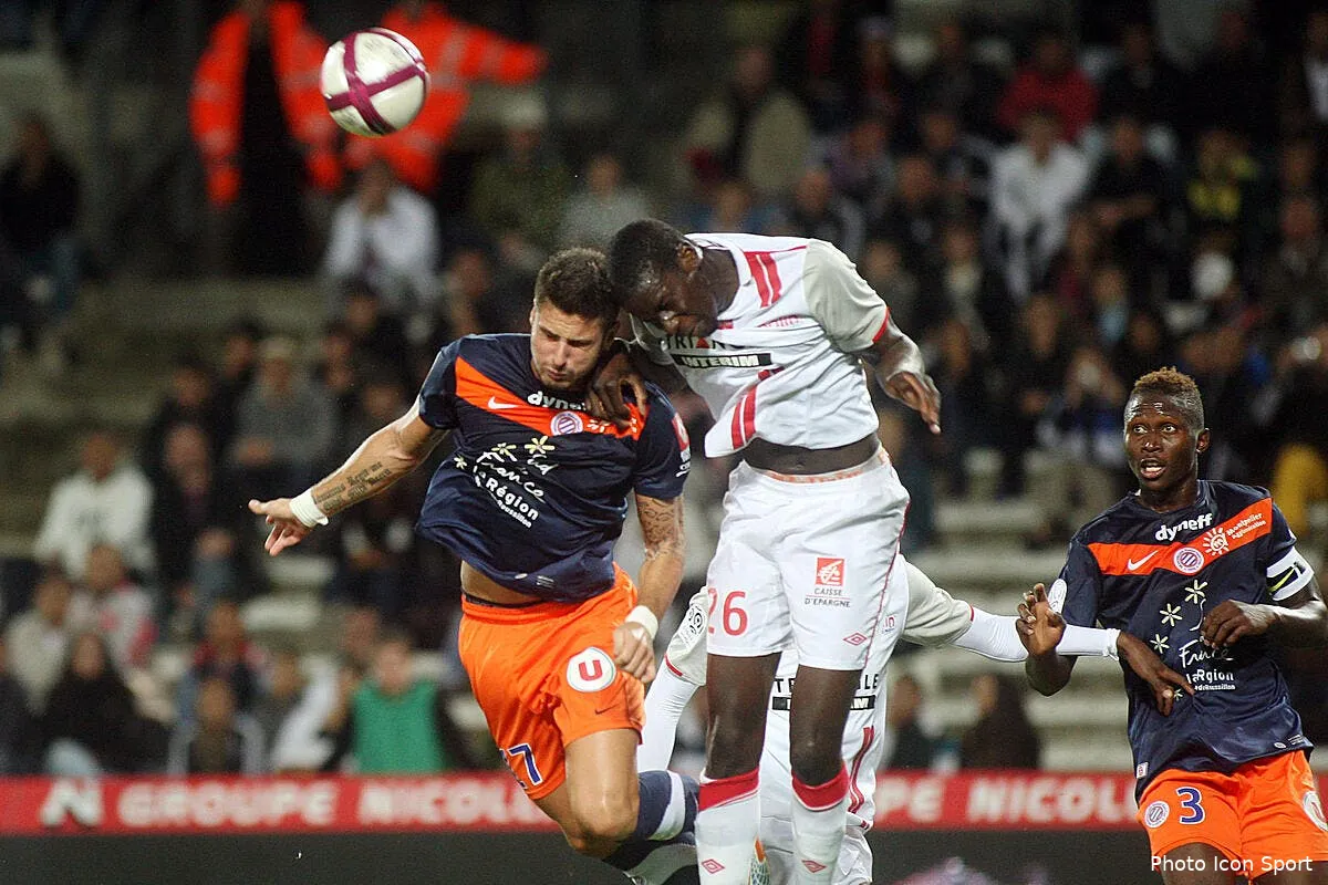 nancy est tombe sur un os nanc26613