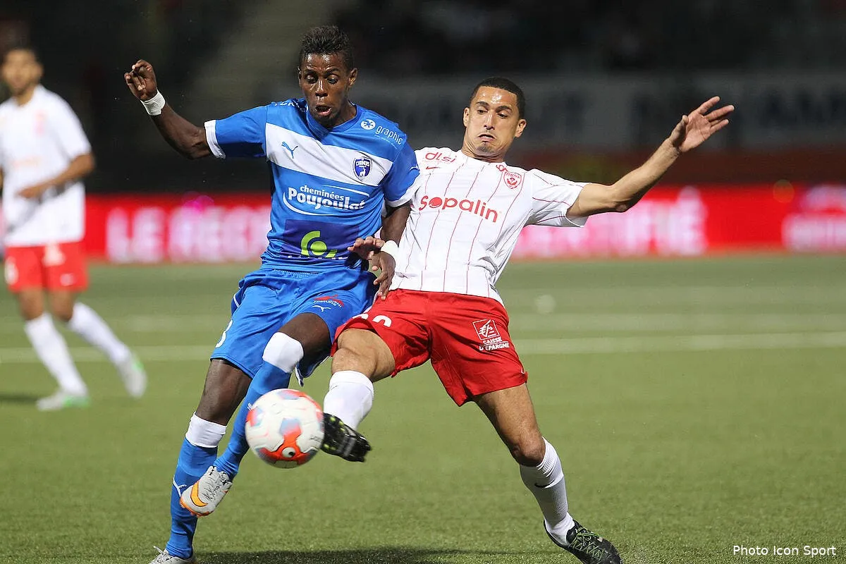 nancy laisse filer metz en tete de la l2 iconsport mrv 110915 01 01120587