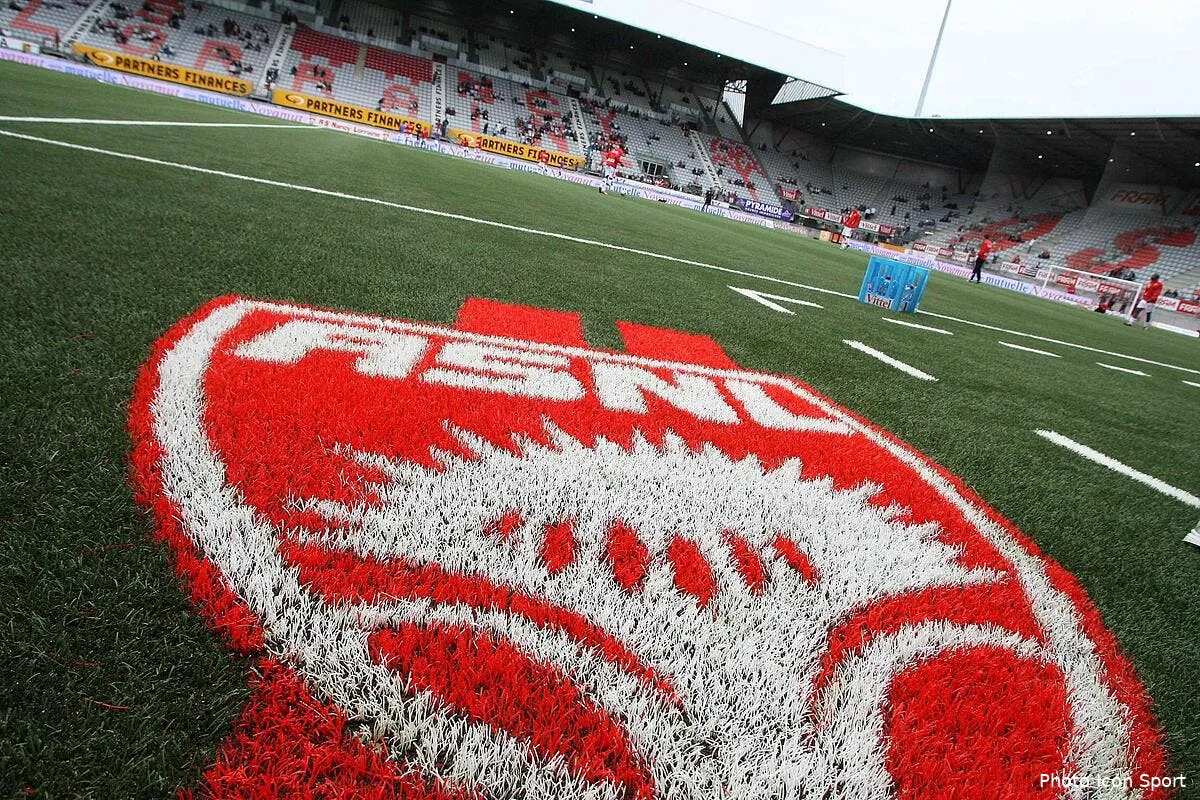 nancy tient sa premiere recrue iconsport mrv 140810 99 5234827