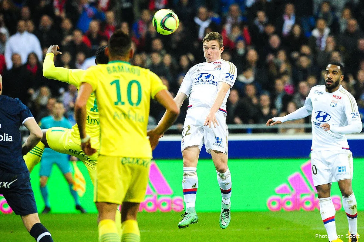 nantes a tendu une fois la joue a l ol lyon l a gifle iconsport jpt 190316 11 06137308
