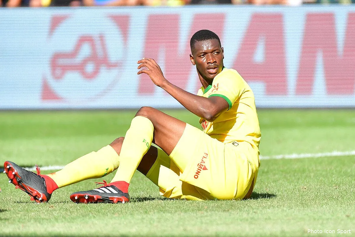 nantes coulibaly recupere au commissariat par le fils kita iconsport icon win 110818 01 58657228863