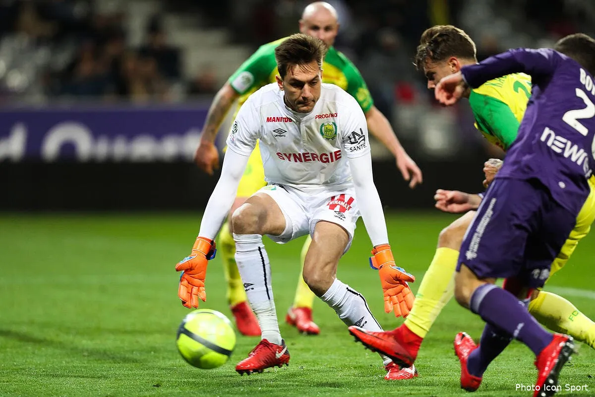 nantes kita hurle contre un scandale arbitral iconsport icon blo 170118 02 14206905