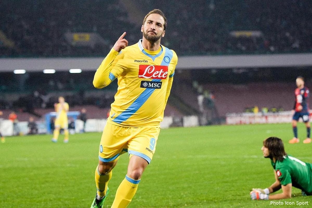 naples et porto passent la lazio trepasse iconsport iv 240214 08 06 177413