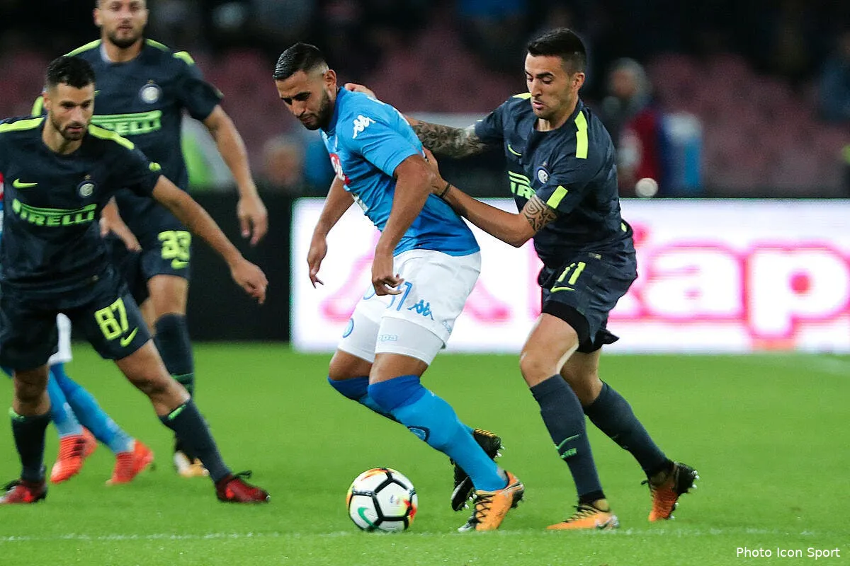 naples six mois d absence pour ghoulam c est fini avec naples iconsport icon liv 211017 01 02198459