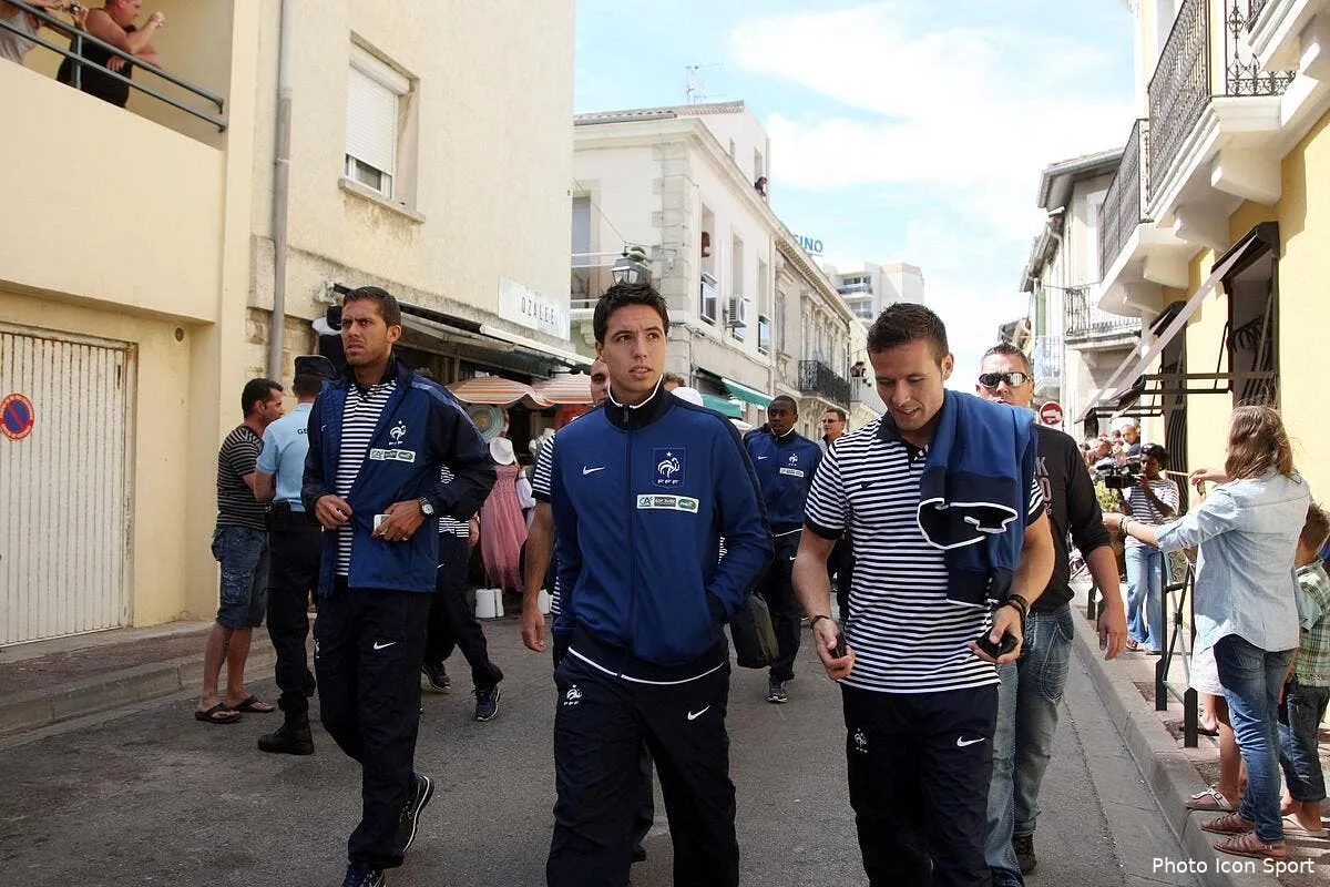 nasri annonce aux bleus sont transfert a city iconsport guy 090811 01 0523152