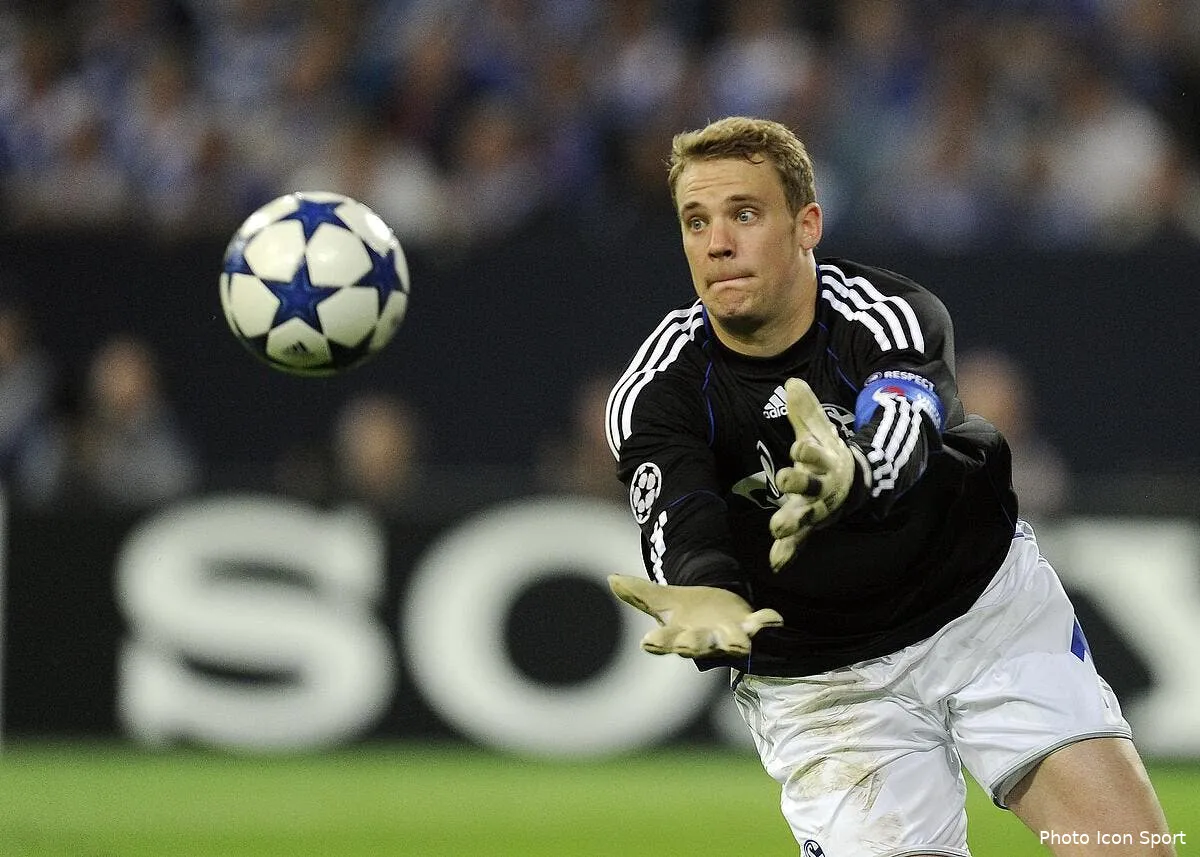 neuer envoie les red devils sur les roses iconsport apr260411 015 118654