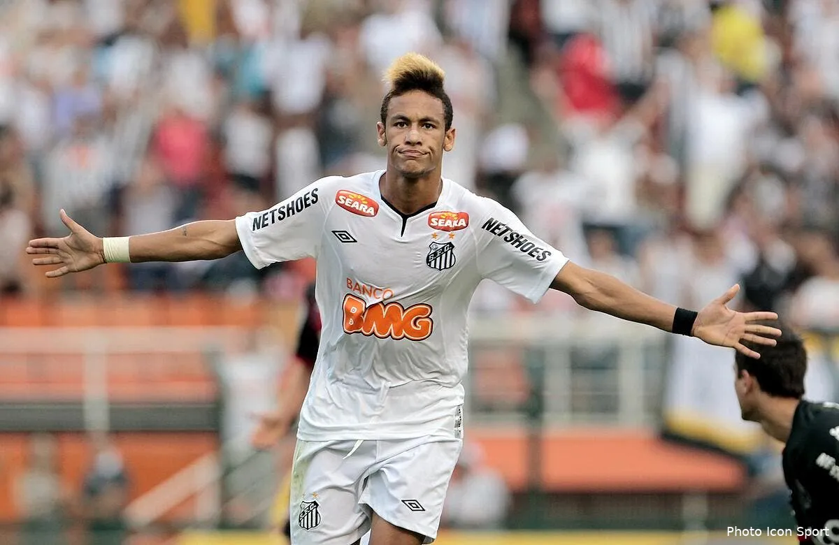neymar a decide il reste a santos jusqu en 2014 iconsport ppg 291111 01 0827065