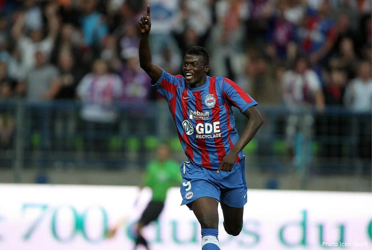 niang snobe la france pour le senegal iconsport vmi 290511 08 2221522