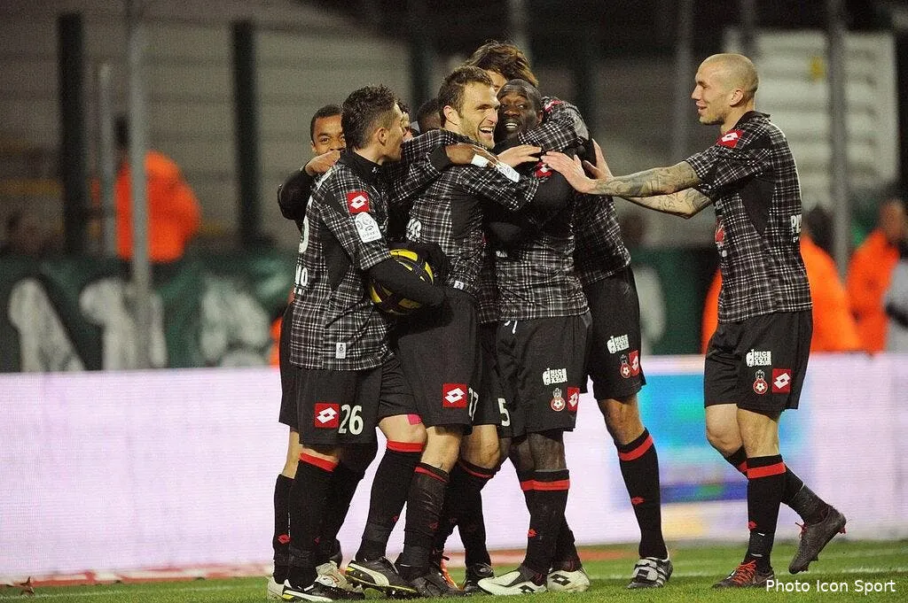 nice a le sentiment du devoir accompli 67772 16003