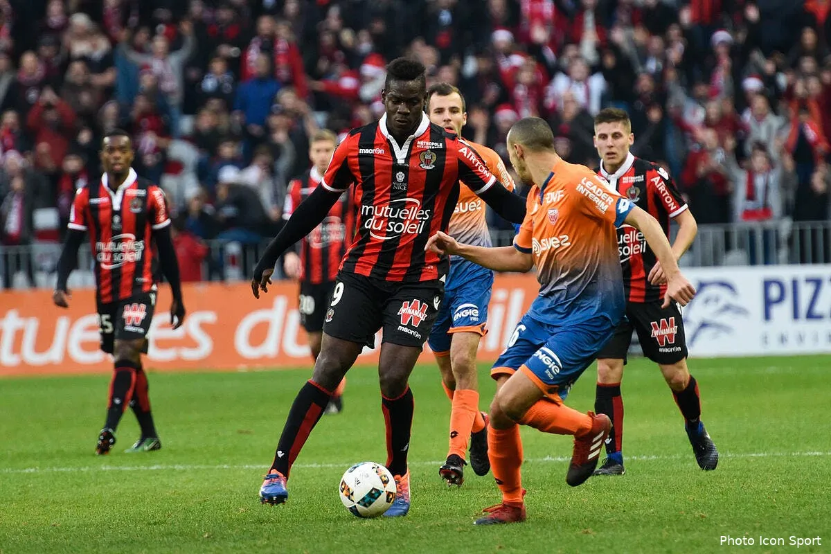 nice favre fait le coup du on est sauve iconsport apn 181216 02 02164734