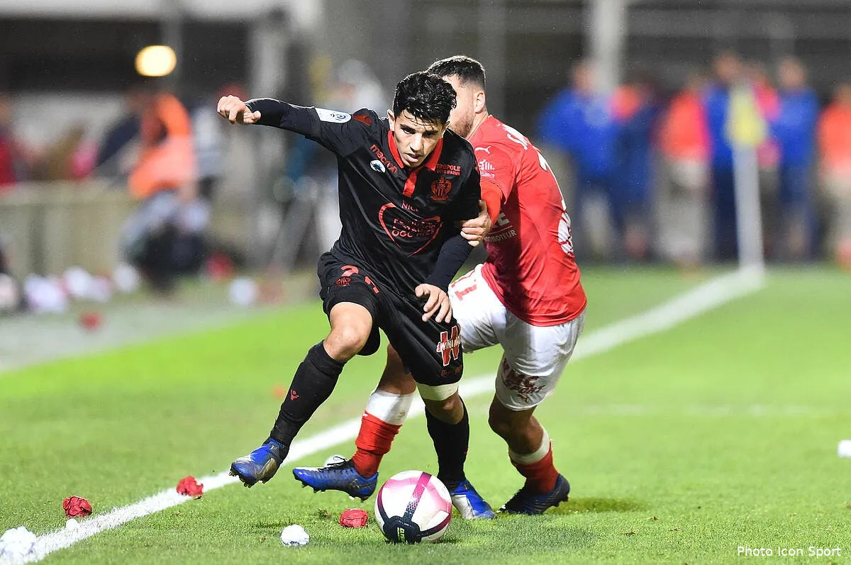 nice il a fait la misere au psg une bonne pub pour le mercato atal256473