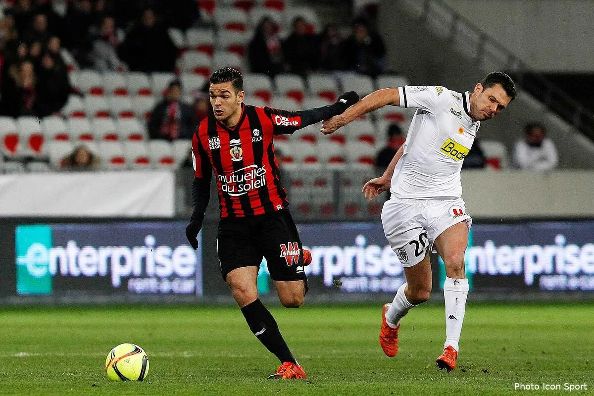 nice l ol veut destabiliser ben arfa ca ne sert a rien ben arfa 16139860