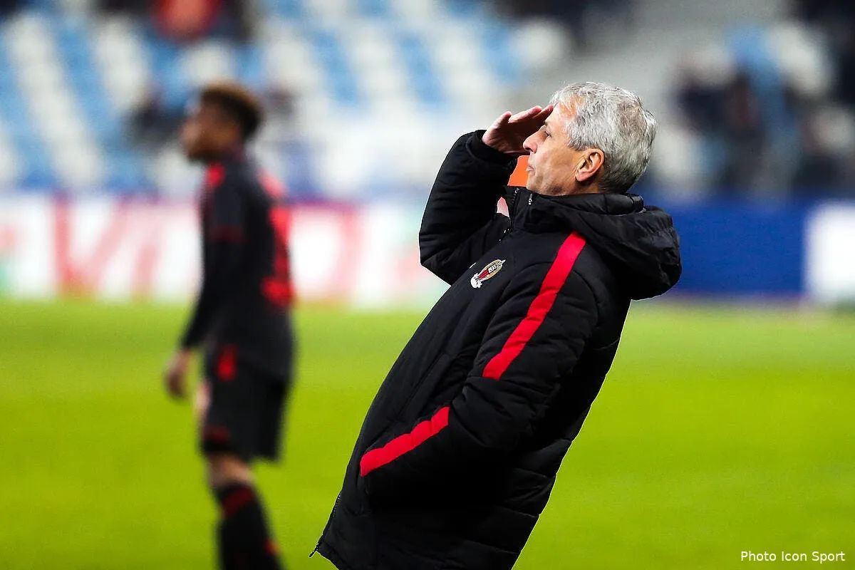 nice les nicois bloques par un sapin en corse iconsport dum 200117 01 12167974