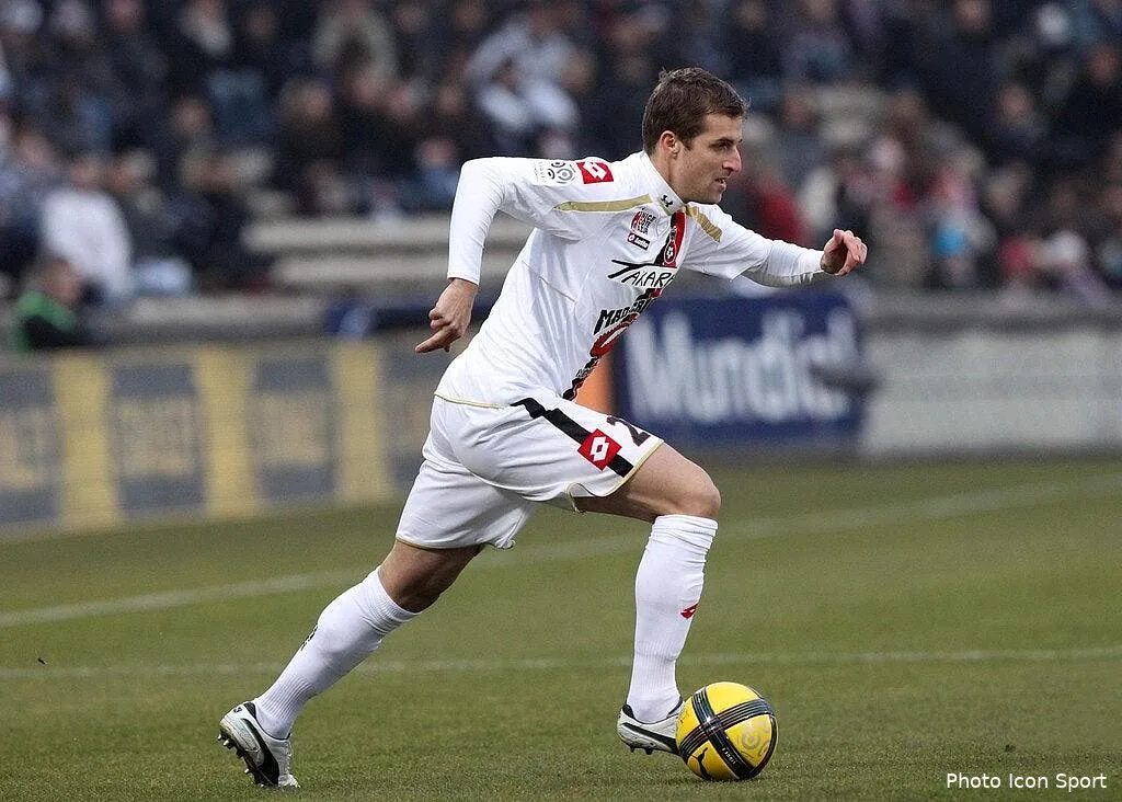 nice un point pour le moral avant le derby 69954 17874