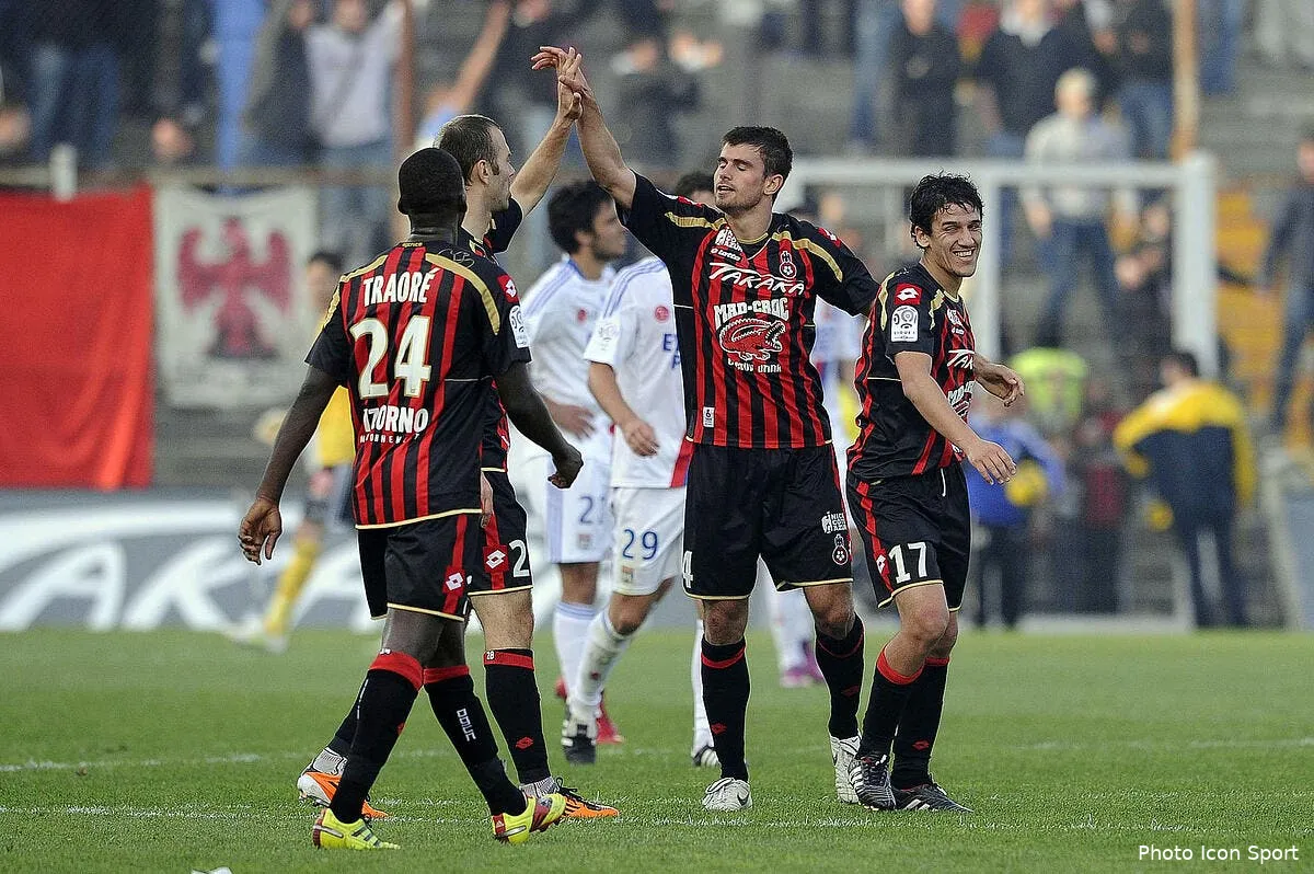 nice zappe l ol dans les favoris de la ligue 1 iconsport aim 030411 05 1622769