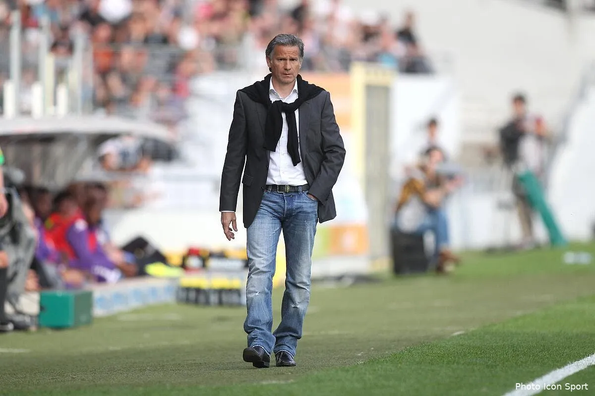 nimes tient son coach iconsport blo 070512 66 9372855