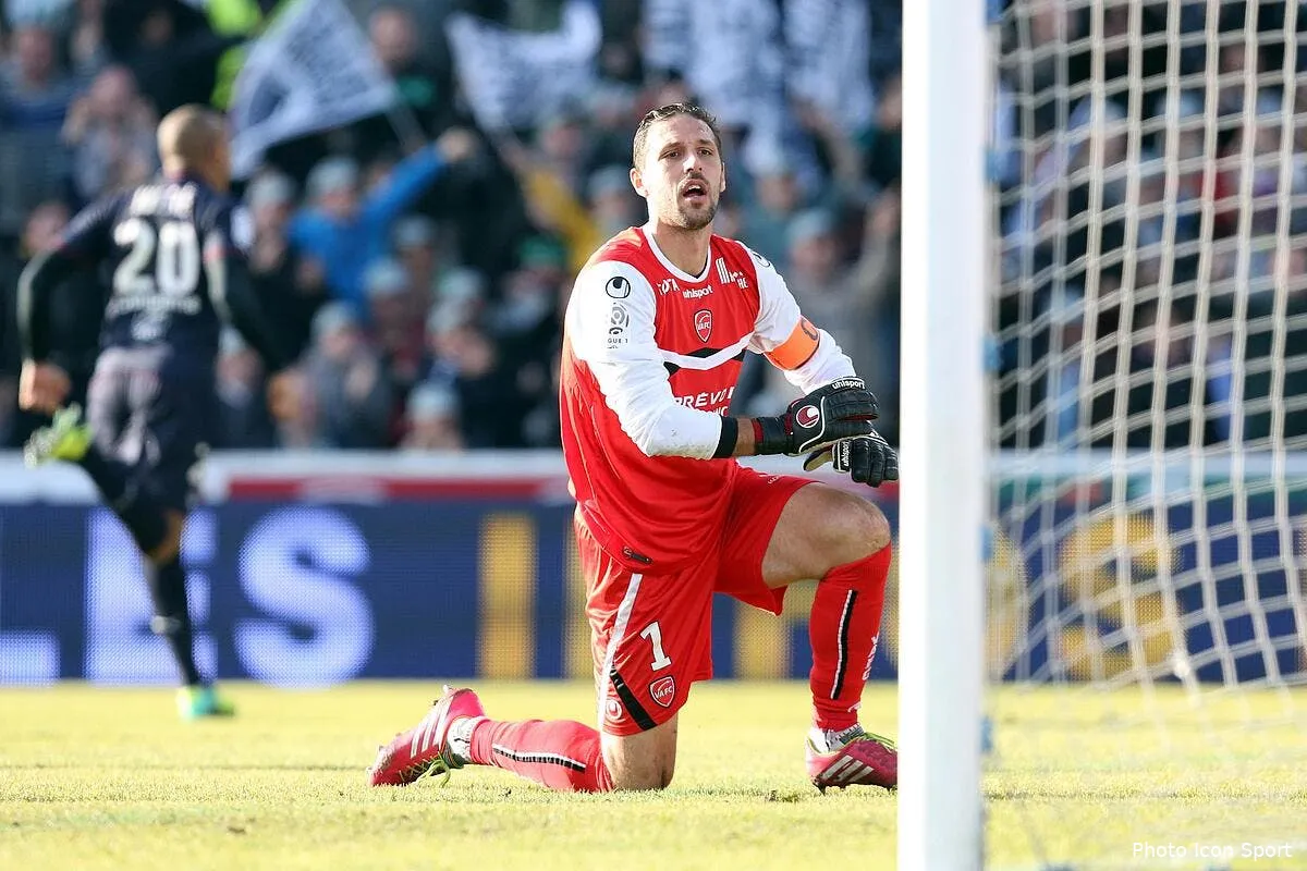 noir c est noir mais valenciennes veut y croire iconsport blo 151213 60 0672105