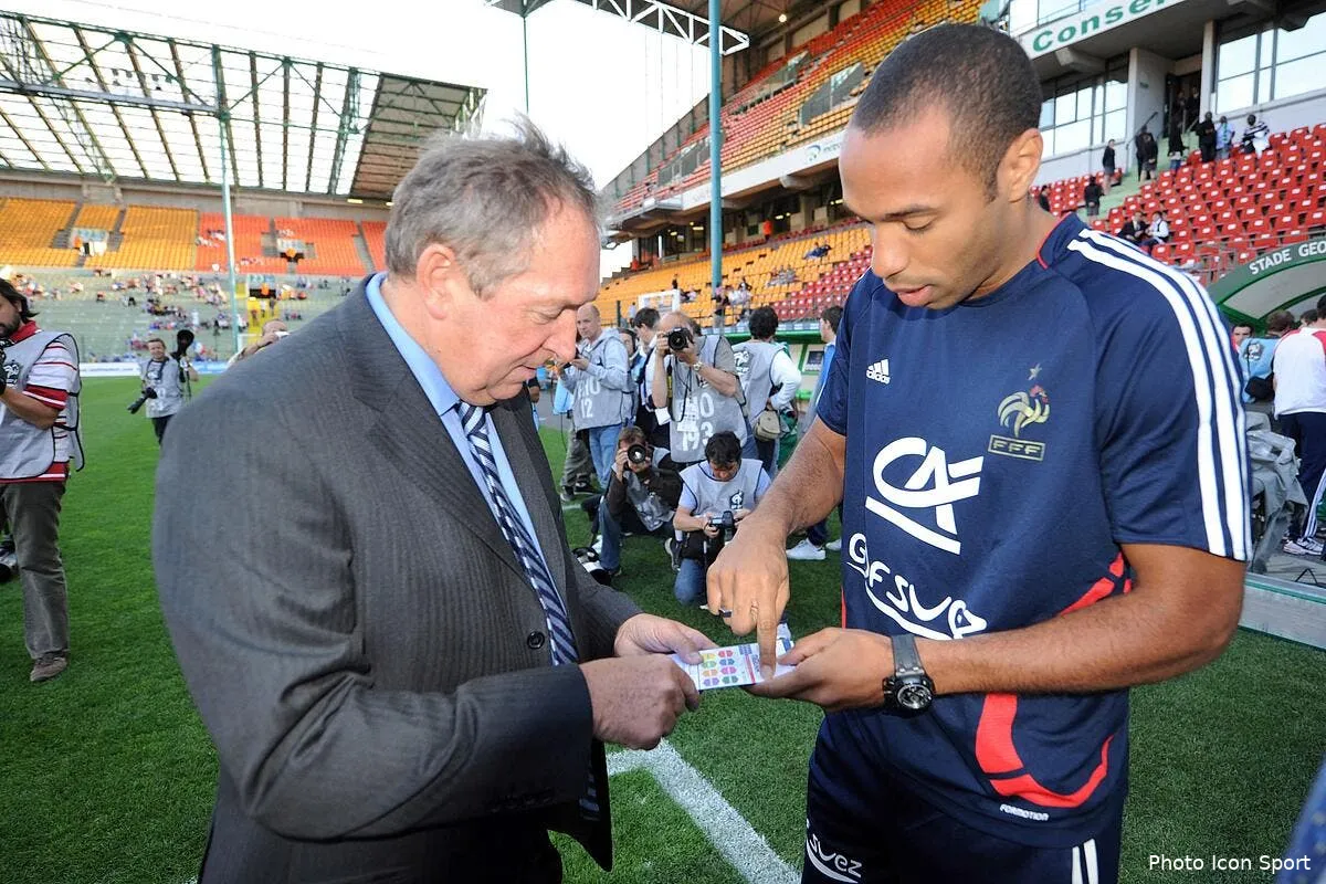 non thierry henry n est pas encore a la retraite iconsport jpt 020609 22 7893971