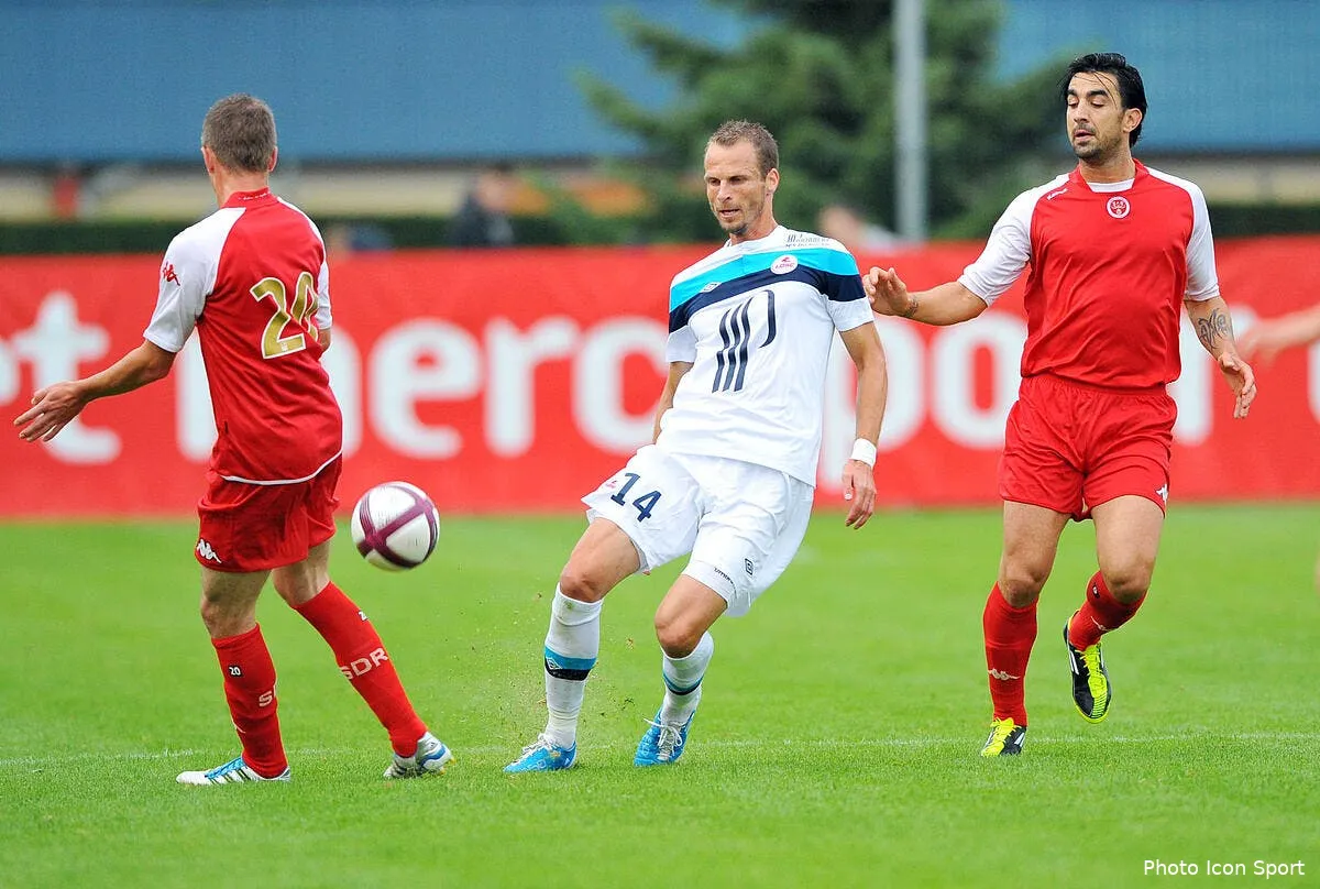 nouveau coup dur pour la defense lilloise iconsport win 130711 001 3122845