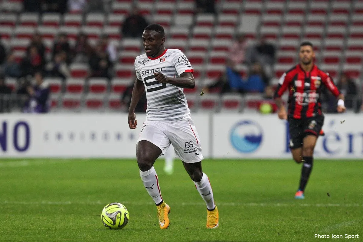 ntep lacazette ou pastore joueur du mois en l1 ntep 399073