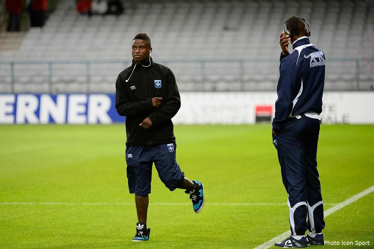 ntep un mysterieux club de l1 proche de conclure iconsport por 160913 08 7773927