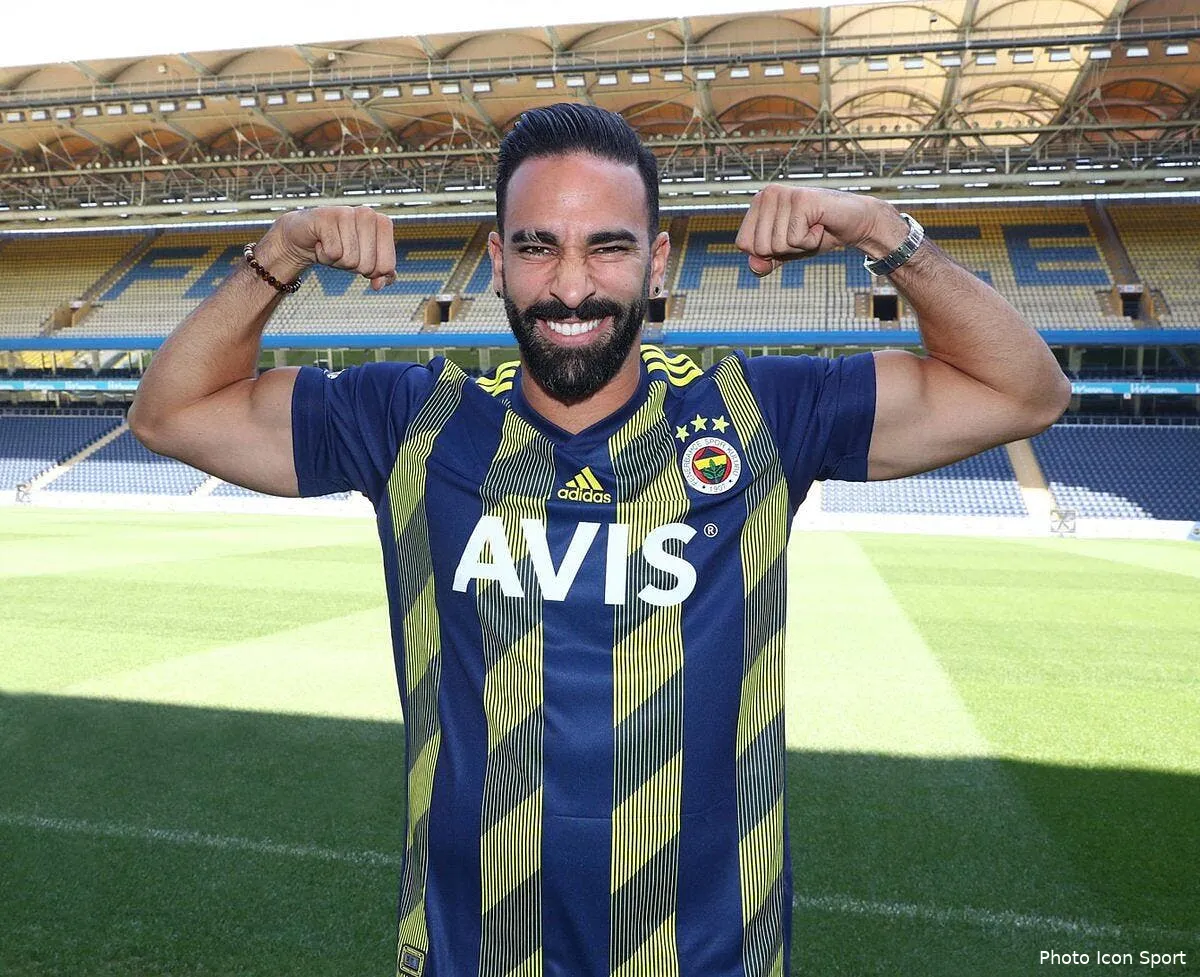 officiel adil rami signe a fenerbahce adil rami262649