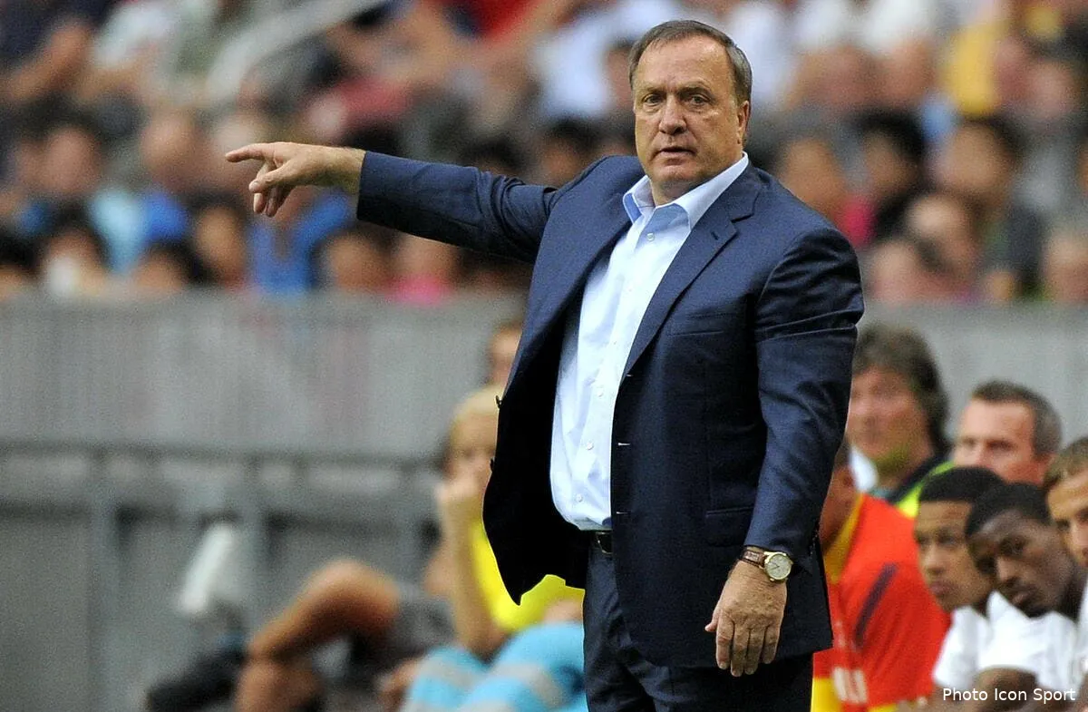 officiel advocaat selectionneur des pays bas gullit adjoint iconsport spo 050812 08 36179402