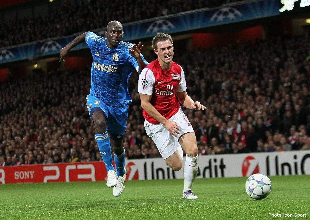 officiel alou diarra quitte l om et signe trois ans a west ham iconsport spi 011111 01 0238370