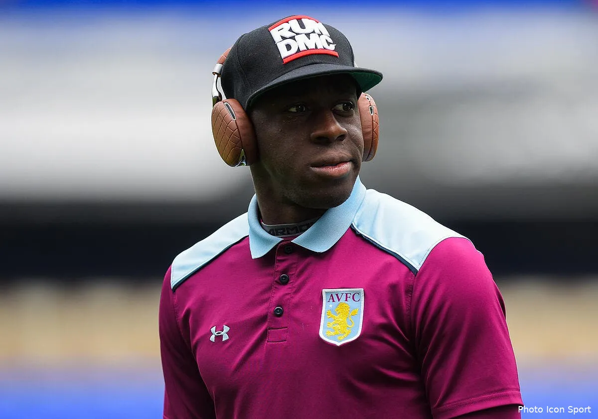 officiel aly cissokho prete a l olympiakos iconsport bpi 170916 08 91167486